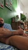 stud's huge load covers his beard snapshot 4