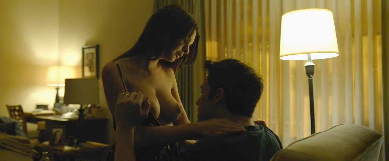 Free watch & Download Emily Ratajkowski Nude Big Boobs Scene On ScandalPlanetCom