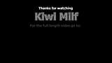 Kiwi milf promo: intercambio de esposas snapshot 10