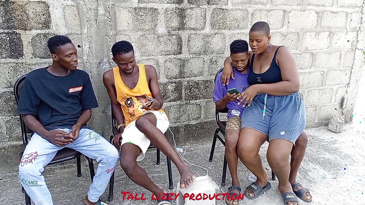 I visited my compound boy friend we did a quickly outside then his friends was tempted to join