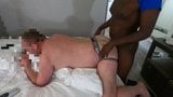 Lading spuiten - grote witte jockstrap bodem neemt jonge grote zwarte lul sperma snapshot 16