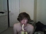 Learning to play with a banana. snapshot 7