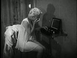 Vintage - babcia lesbo około 1950 roku snapshot 3