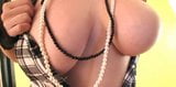 Rubias grandes tetas y clavijas snapshot 3