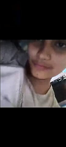 Hot Bangladeshi girl viral video