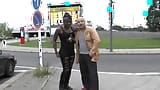 Apenas llegado al aeropuerto Tegel en Berlín, Josy Black se la follan duro al aire libre snapshot 1