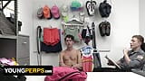 Streber-teen-dieb ohne gummi von zu wachsamem offizier cole church - youngPerps snapshot 7