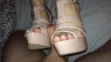 Shoejob and cum on her feet and strappy platform heels snapshot 1