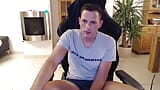 Cute German twink boy jerks off and cums live on CAM4 snapshot 9