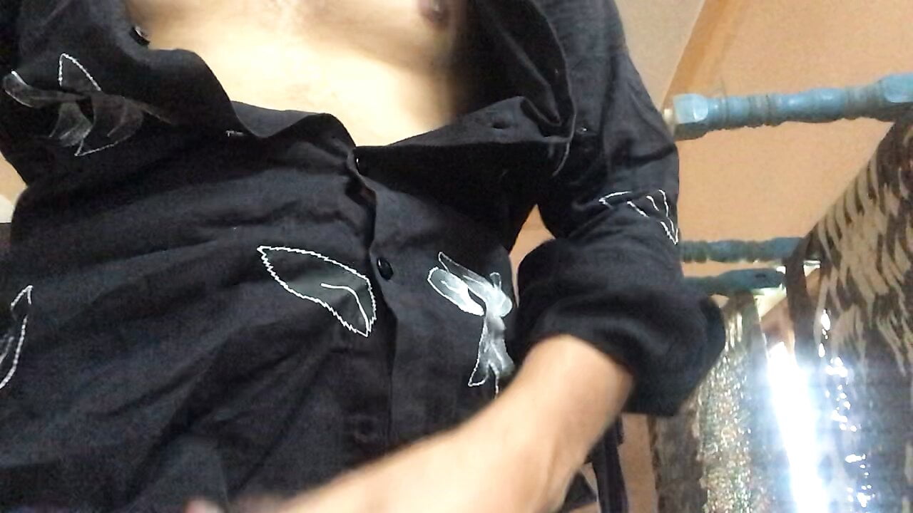Professora de ioga fode sua aluna em uma sala # chupar # buceta #cock #ass