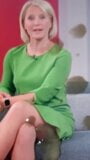 Susan liên kết cum cống trong màu xanh lá cây trang phục 1 snapshot 10