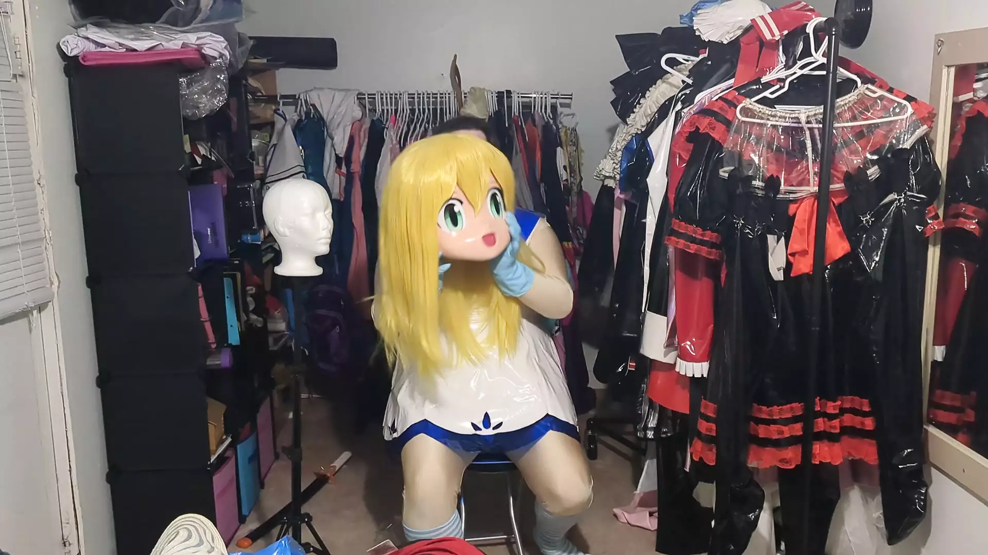 Kigurumi Pvc Lillie Cosplay Gagged Breathplay and Vibraitor: Shemale  Ladyboy Ladyboy Porn