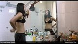 Asia Argento et Vera Gemma, scènes de films de sexe nues et sauvages snapshot 13