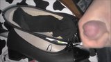 shoeplay in nylon et working heels cummed snapshot 5