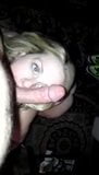 Blonde amateur zuigt, neukt en wordt anaal genomen snapshot 2