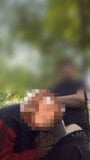 Un homme cherche une bite dans les bois, partie 2 snapshot 13