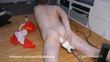 Machine in de kont geneukt door glow in the dark buitenaardse dildo snapshot 9