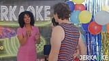 Jerkaoke - pequena morena Aria Lee cavalga pau grande snapshot 6