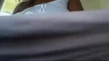 Chica negra grande con tetas muy goteando snapshot 2