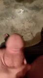 Punjabi gay chico masturbándose toylet snapshot 1