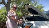 Car Trouble Venus Rewards A Stranger Who Gets Her Car Started  With  A Pornstar Experience snapshot 2