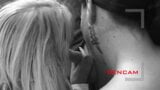 Vanessa Hill et Stacey Saran baisent en groupe avec des vieilles bites snapshot 4