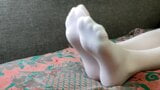 Ilandis shows feet in white pantyhose snapshot 6