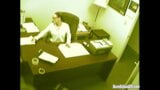 Secretaresse vingert en masturbeert poesje op kantoor snapshot 1