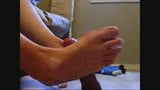 Bonjour footjob à Edmonton snapshot 1