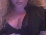 Chubby teasing webcam slut snapshot 5