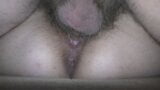 Hete milf melkachtige Mari met een harig poesje wordt geïmpregneerd door vreemdgaande creampie-close-up! snapshot 9