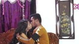 Desi College-Paare, die Spaß haben - klares Hindi-Audio snapshot 5