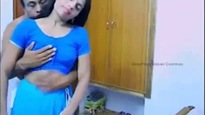 Pati Ke Office Jane Ke Baad Kirayedar Uncle Se Chudi Bhabhi Xhamster 