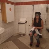 Peeing snapshot 3