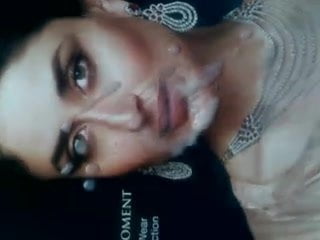 Élvezz a kareena kapoor khan-on