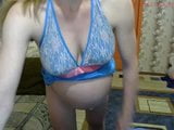 Hoge zwangere webcamgirl stript snapshot 3