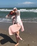 Sexy Hijabi feet snapshot 1