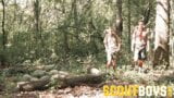 Scoutboys - heiß gehängte Silberfüchse, brutale Twink-Jungs im Wald, ohne Gummi snapshot 3