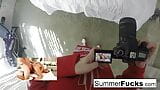 La sexy Summer Brielle se folla a la morena adolescente Addison snapshot 19