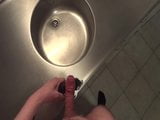 Huge hands free cumshot 2 snapshot 1