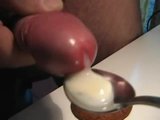 Кофе со спермой, печенье в стеклянной посуде, необрезанный член, мастурбация крайней плоти snapshot 15