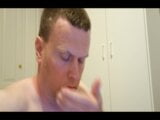 Vore nasale gay, reniflement des mains, satisfaction sexuelle, zoom sur la narine snapshot 3