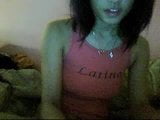 Une nana sexy se masturbe devant sa webcam 21 snapshot 1