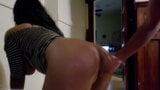 Sensual latina lambe e brinca com pau duro snapshot 15