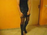 Tranny - DWT - Zeigt Beine und Schwanz snapshot 5