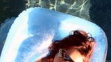 Placer junto a la piscina snapshot 4