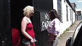 Caliente milf lesbianas tia y donna culo y coño comiendo en abundancia snapshot 2