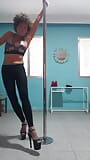 Sesión de pole dance snapshot 10