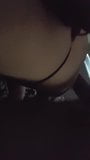 Vrouw zuigt enorme grote zwarte lul, ze houdt van manlief cuckold snapshot 12