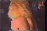 Retro Transvestit wichst, explodiert, leckt Sperma auf, vhs snapshot 2